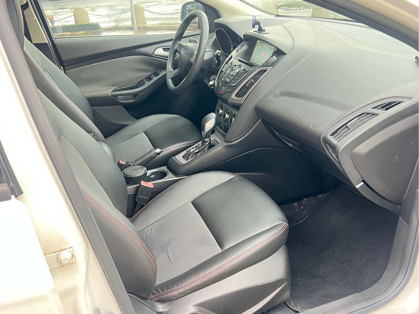 Ford Focus, 2014 15