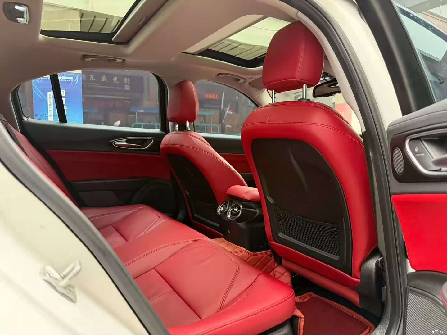 Alfa Romeo Giulia, 2019 все фото
