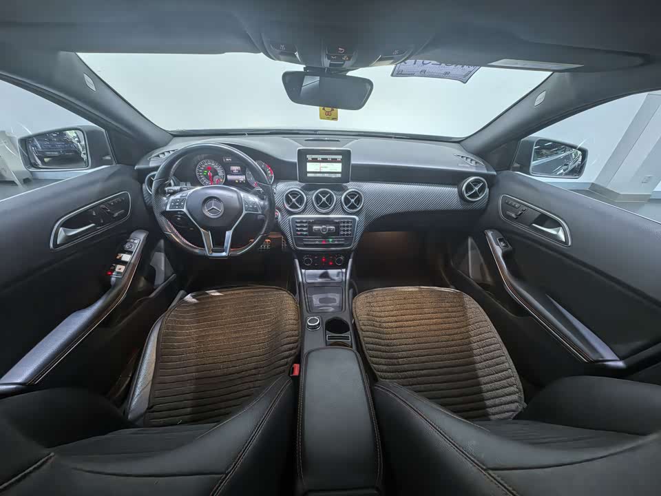 Mercedes-Benz Class A Mercedes-Benz Class A