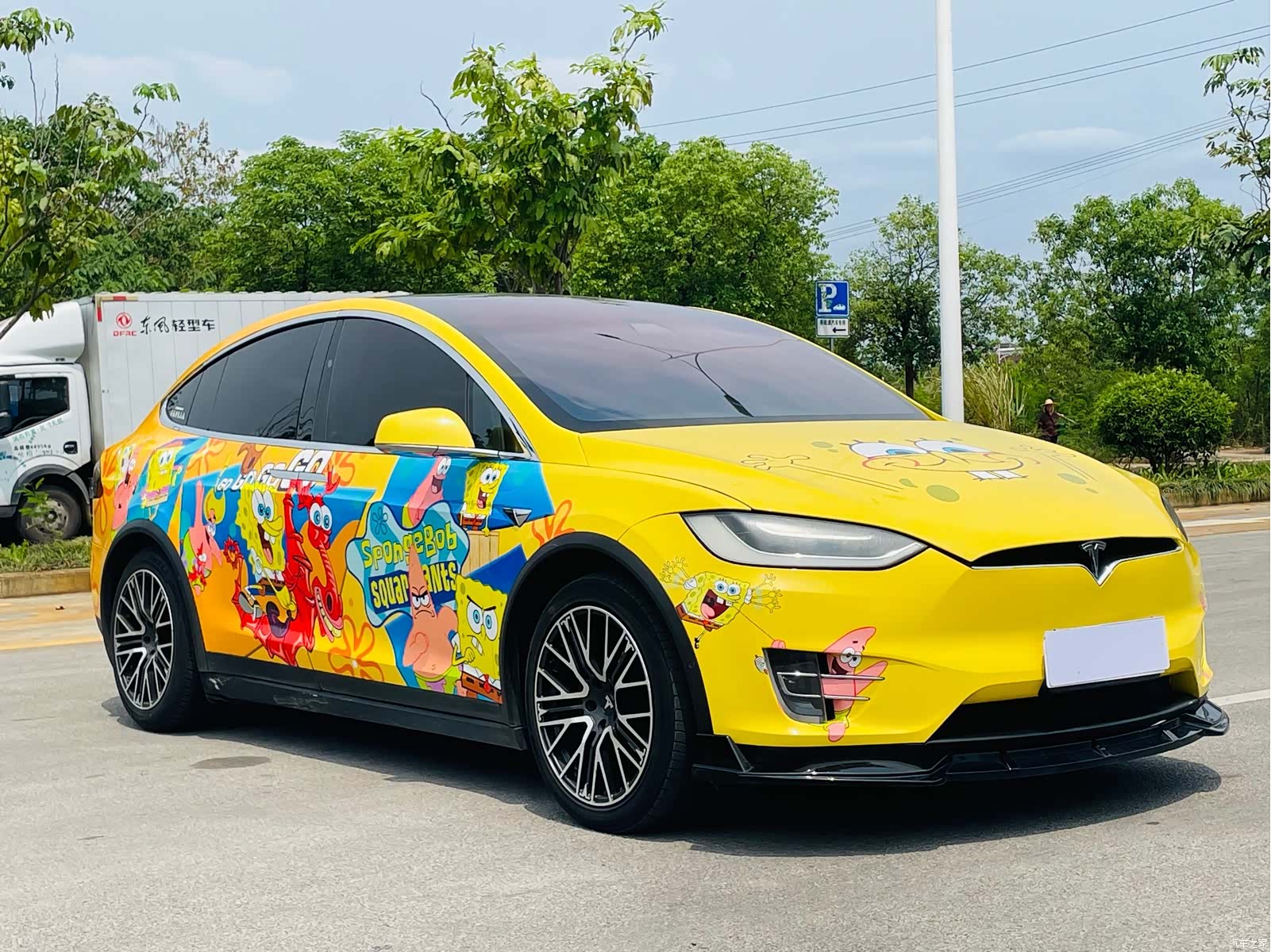 Tesla Model X, 2017 3