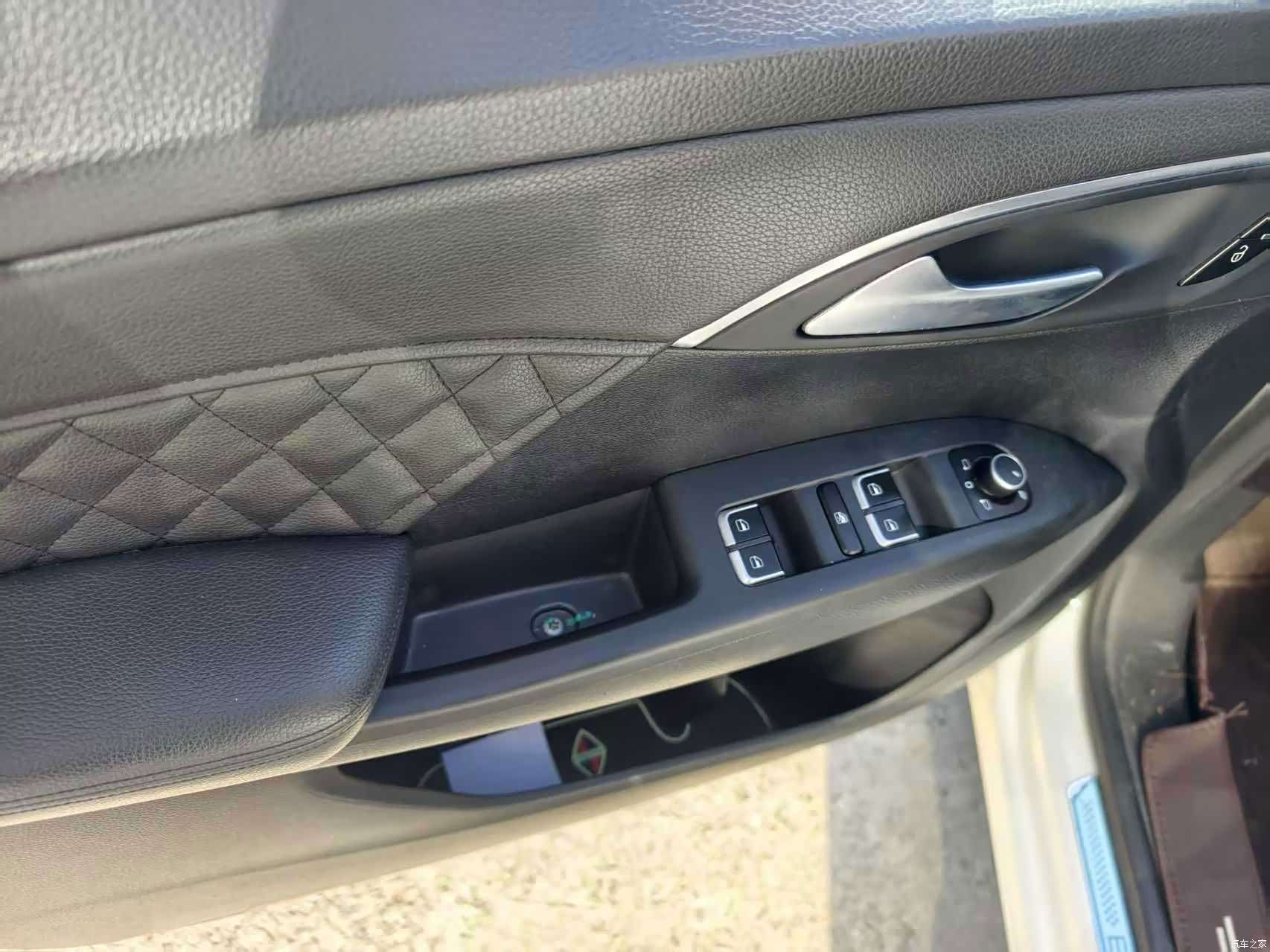 Borgward BX7, 2016 12