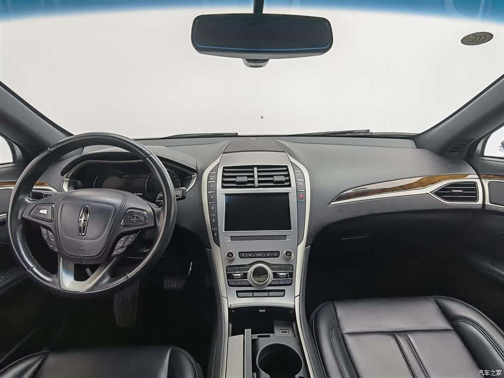 Lincoln MKZ, 2019 все фото