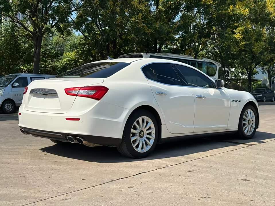 Maserati Ghibli