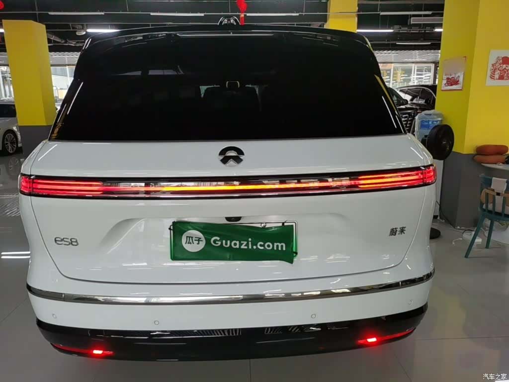 NIO ES8, 2025 4