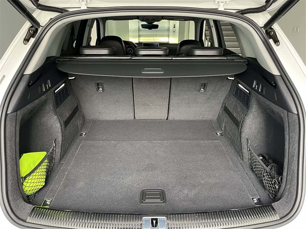 Audi Q5L, 2020 9