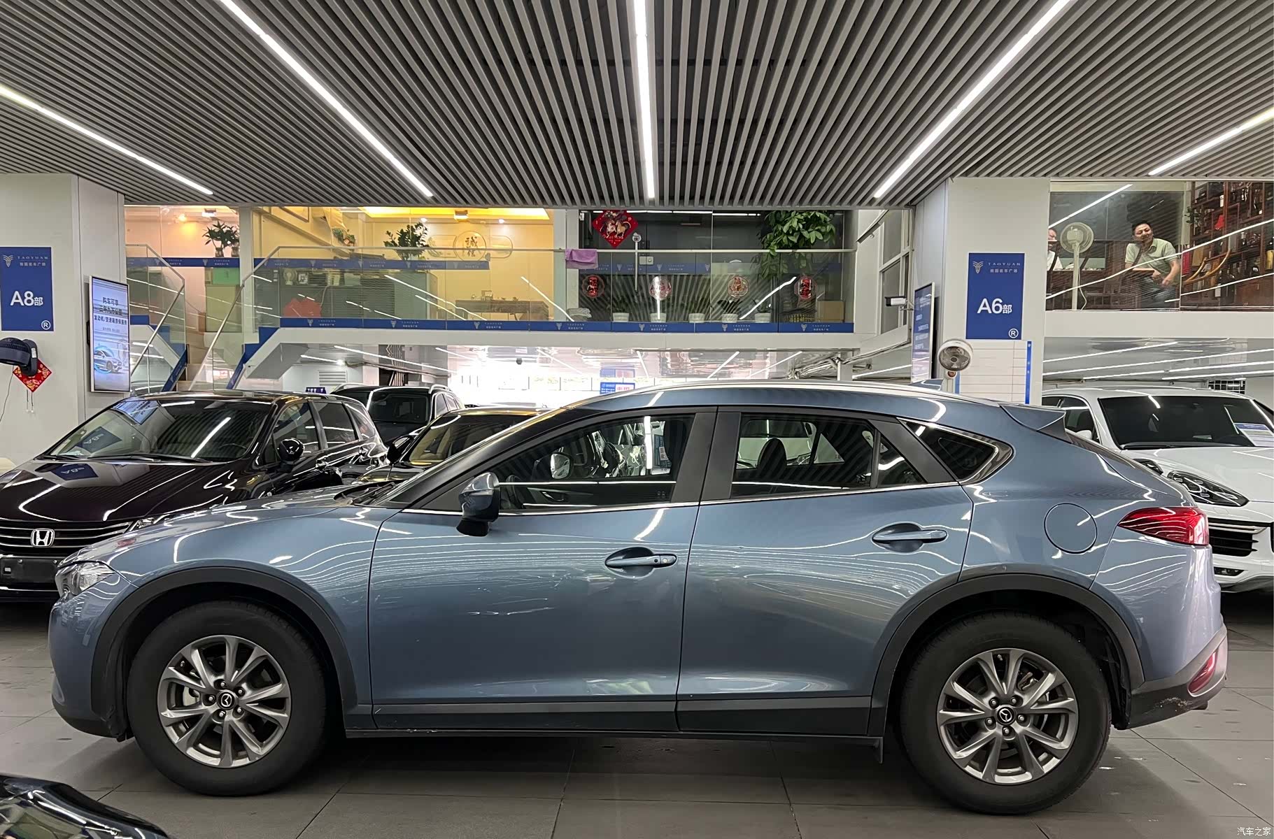 Mazda CX-4, 2019 16