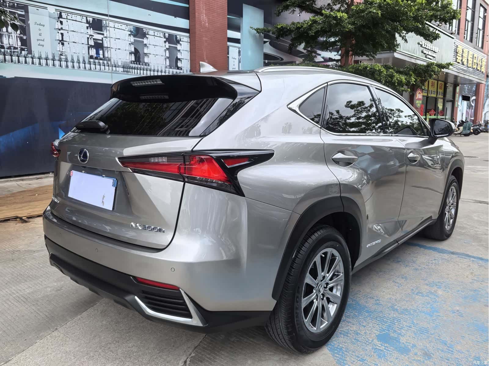 Lexus NX, 2021 4