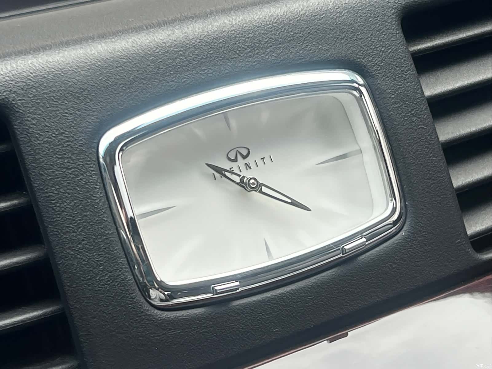 Infiniti Q70, 2016 47