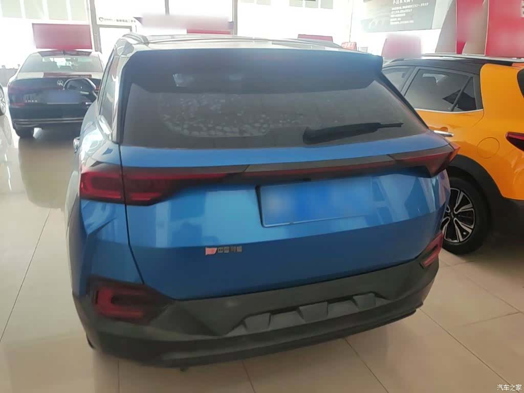 Bestune T77, 2019 6