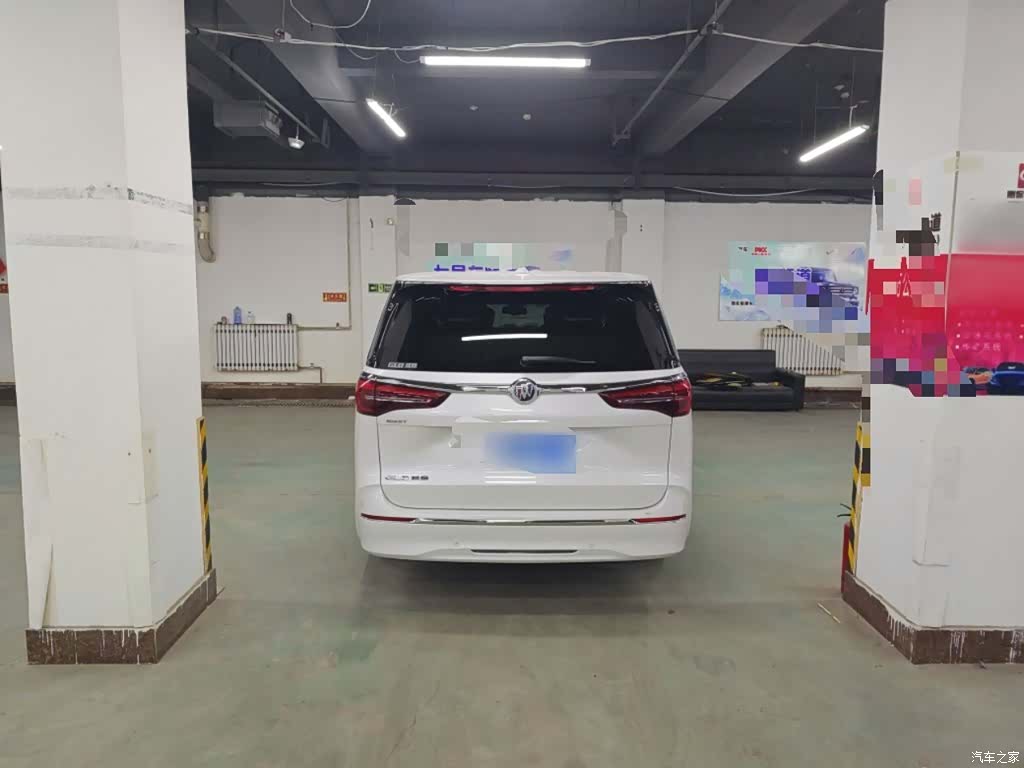 Buick GL8, 2021 11