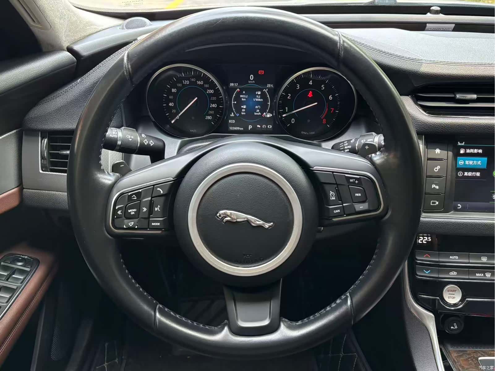 Land Rover XFL, 2017 11