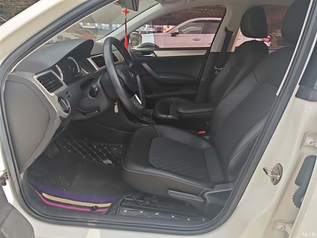 Skoda Rapid, 2019 15