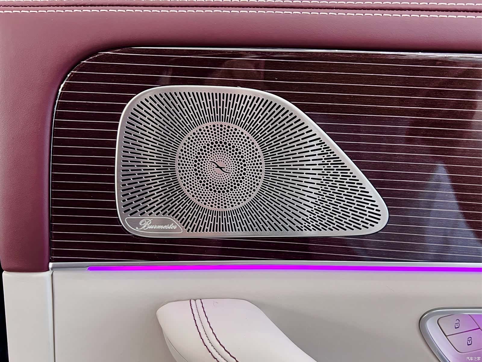 Maybach GLS, 2022 24