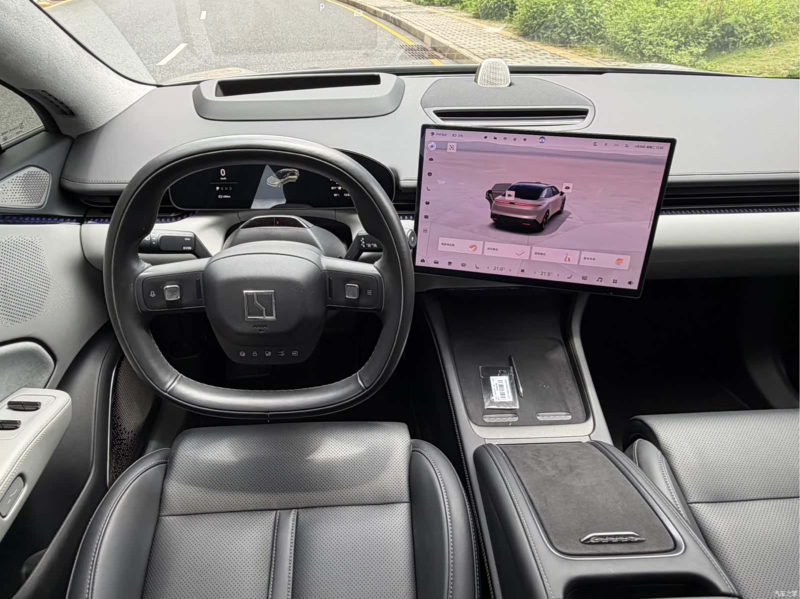 Zeekr 007, 2024 10