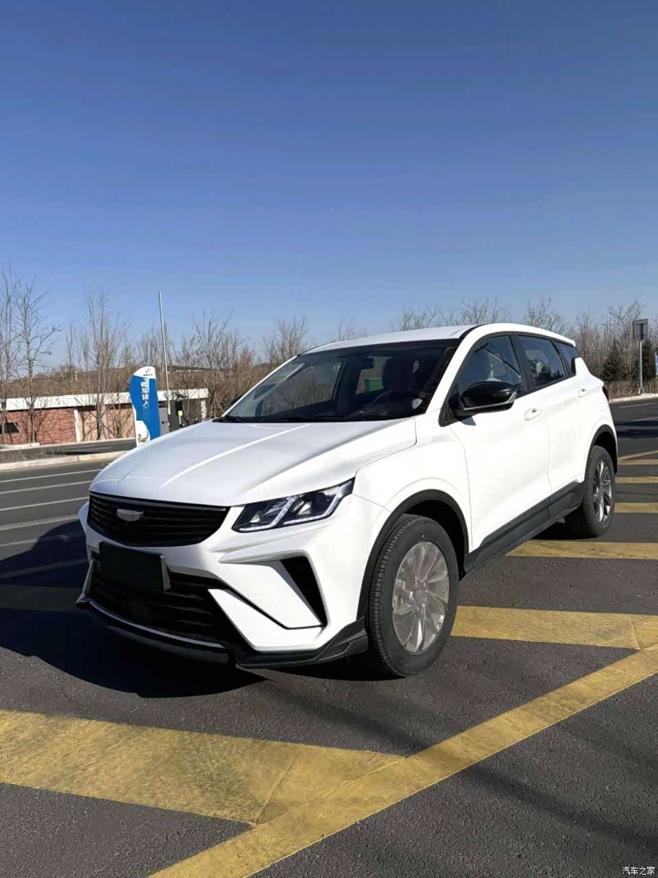 Geely Coolray, 2025 2