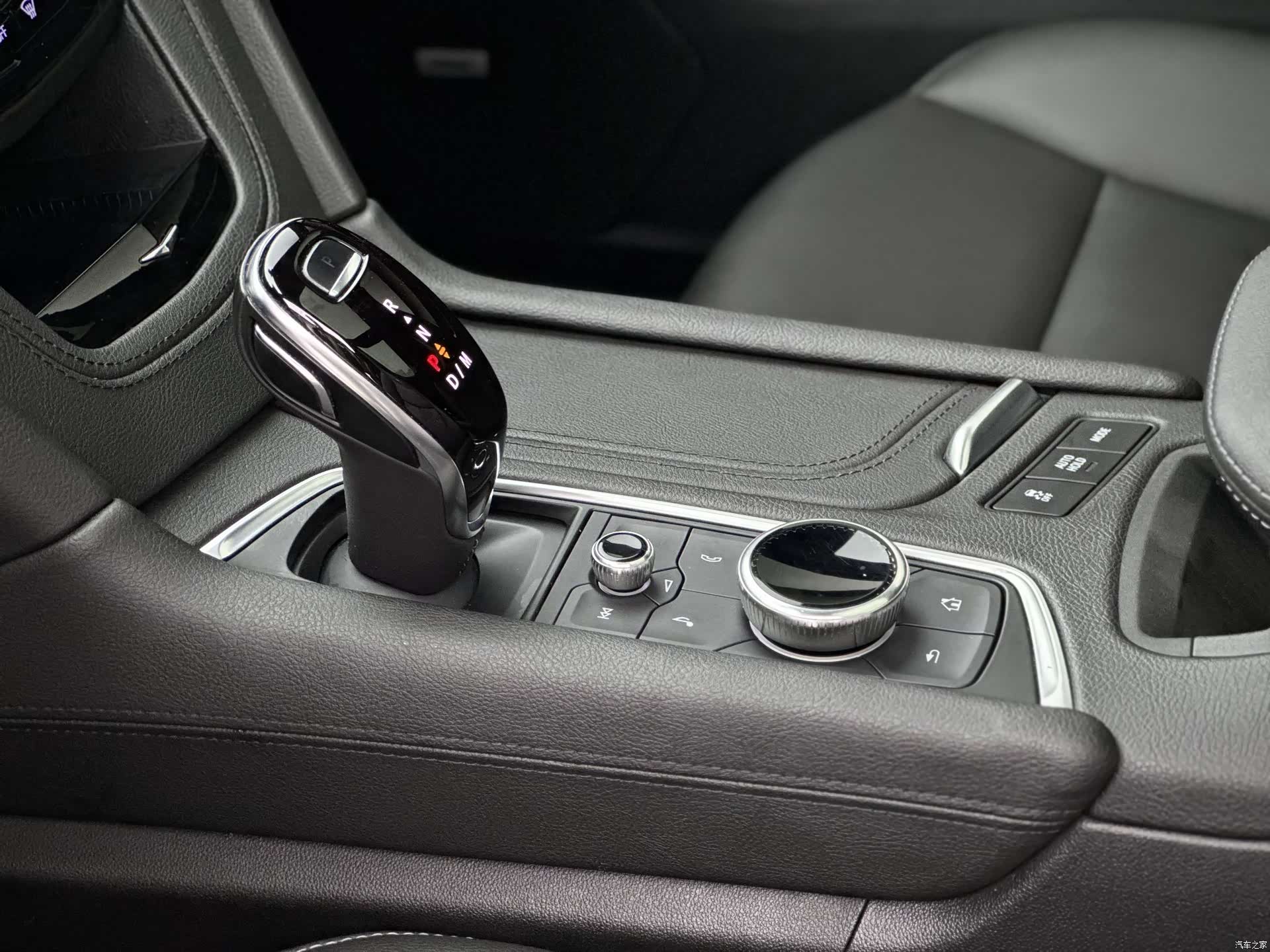 Cadillac XT6, 2021 12
