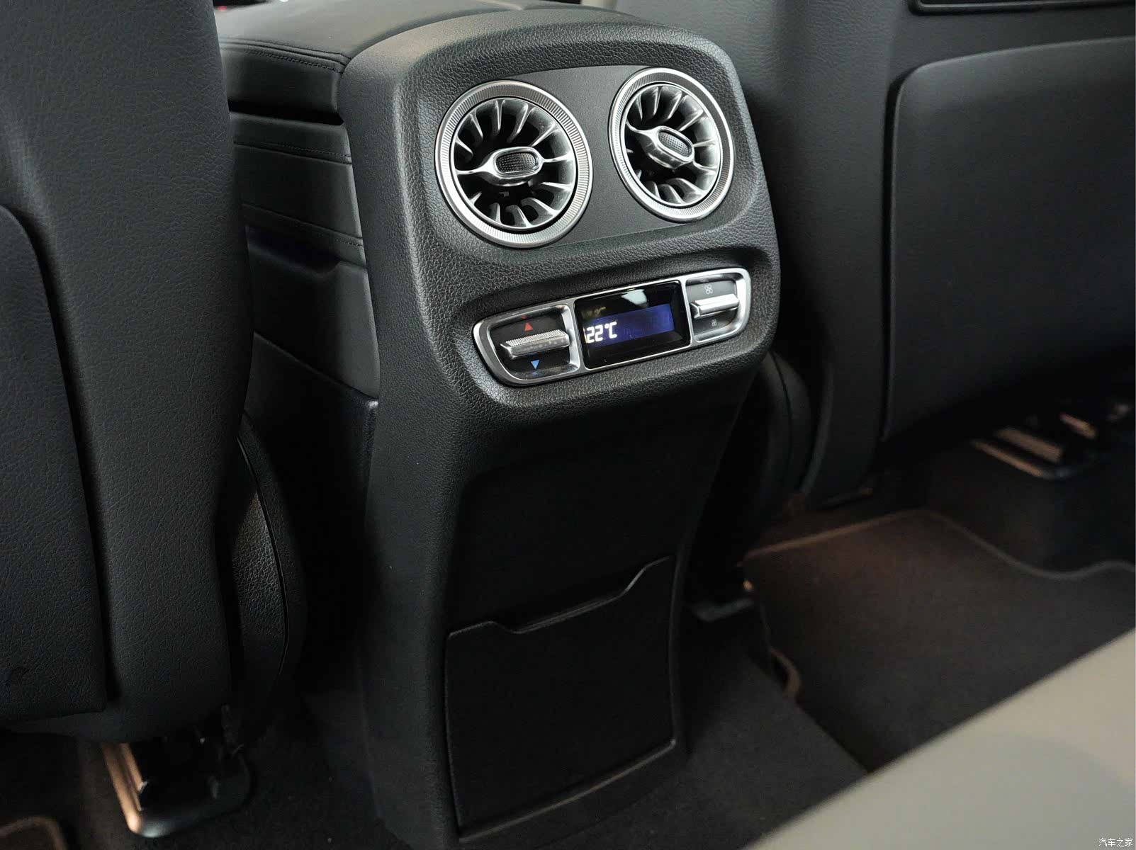 Mercedes-Benz G-Class, 2023 21