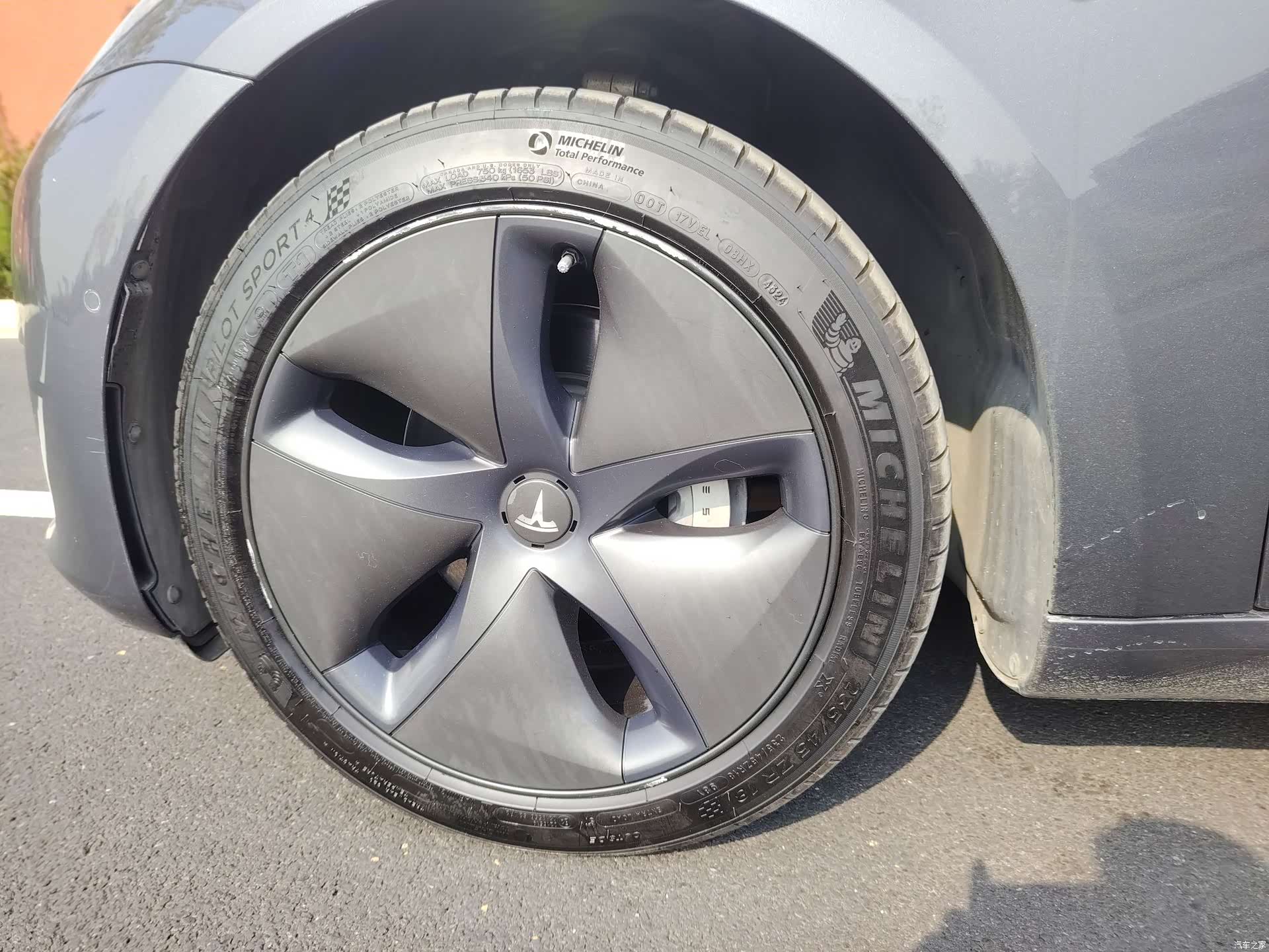 Tesla Model 3, 2020 18