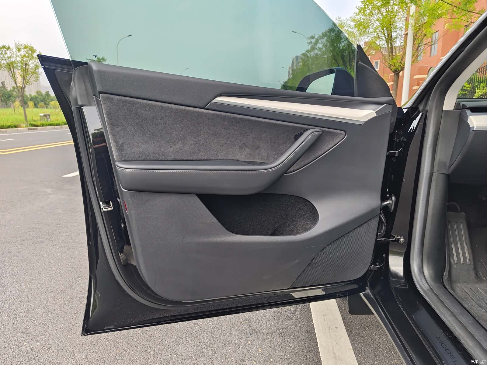 Tesla Model Y, 2022 17