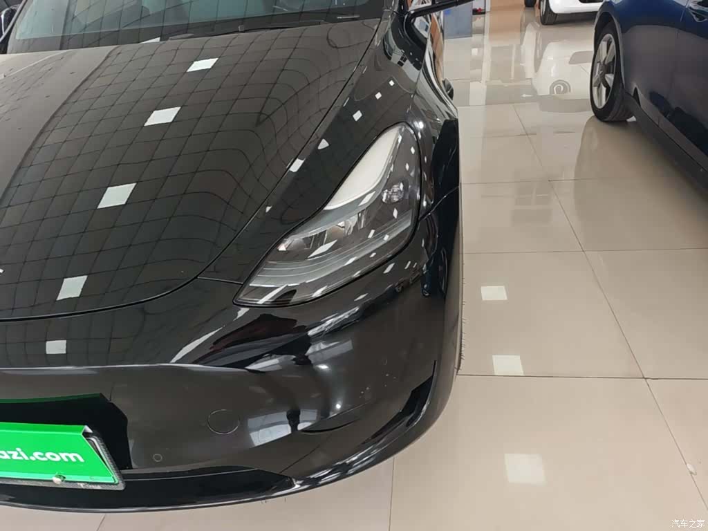 Tesla Model Y, 2023 24