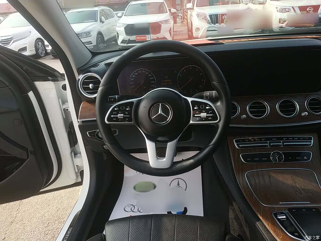 Mercedes-Benz E-Class, 2019 7