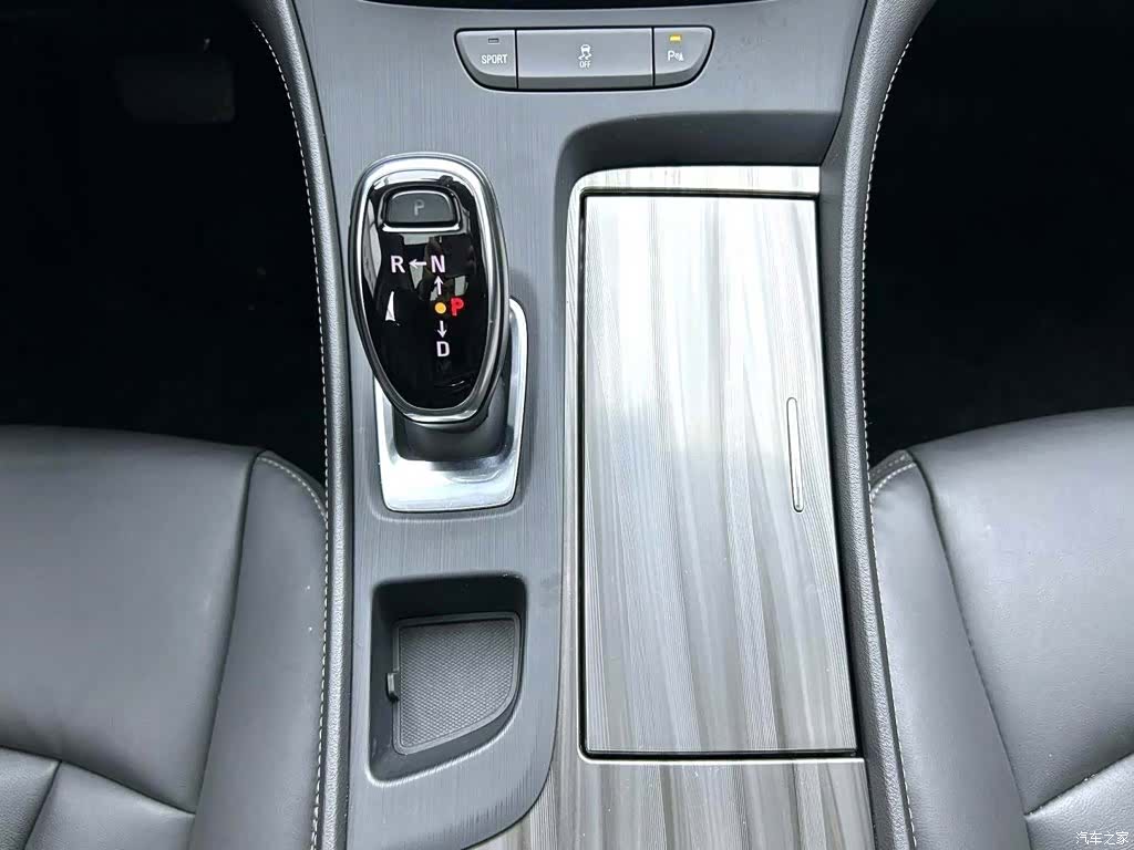 Buick LaCrosse, 2022 6