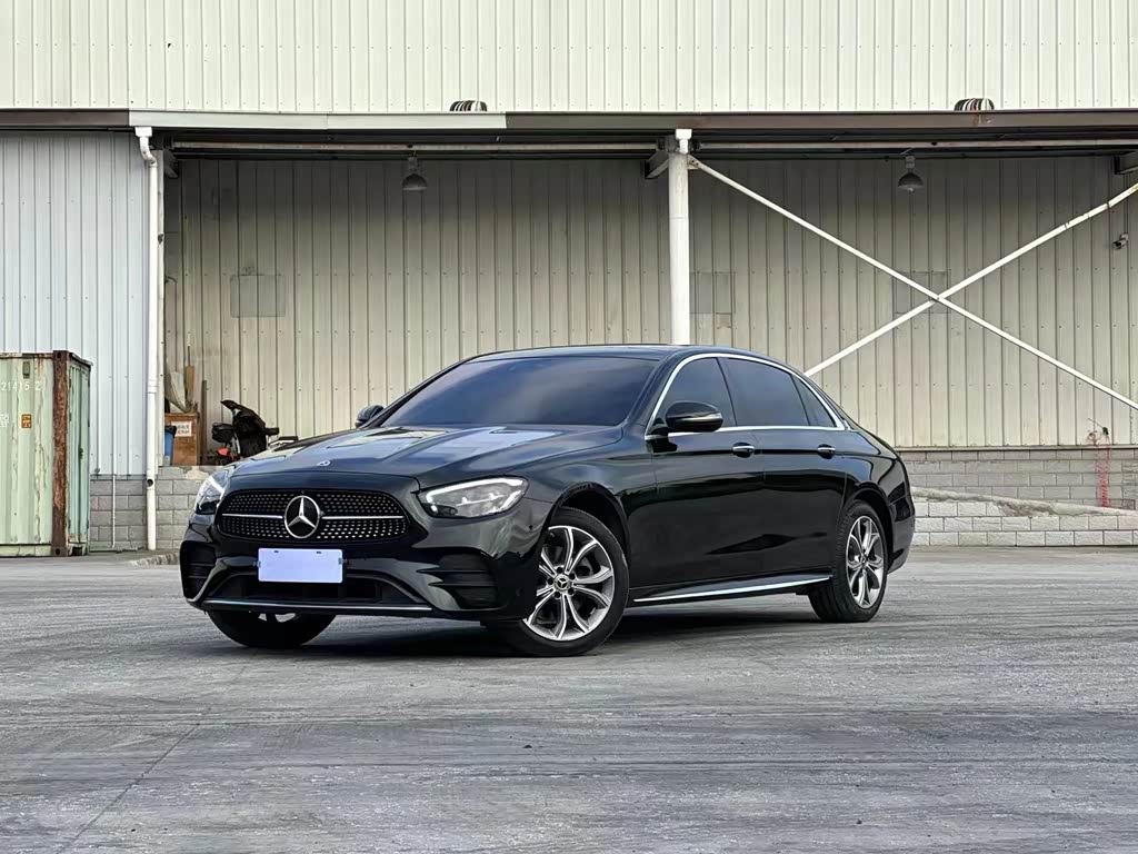 Mercedes-Benz E-Class E 2022 E 300 L Sport Fashion