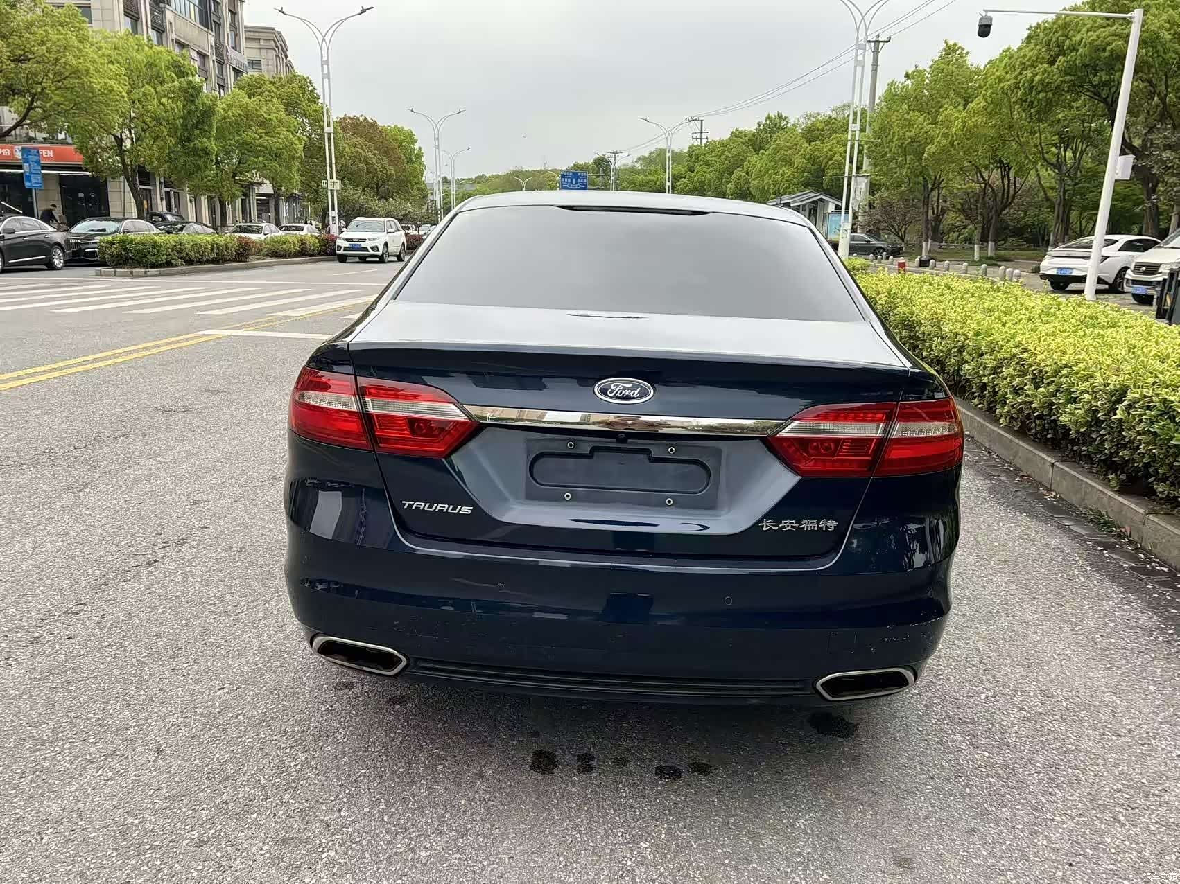Ford Taurus, 2017 14