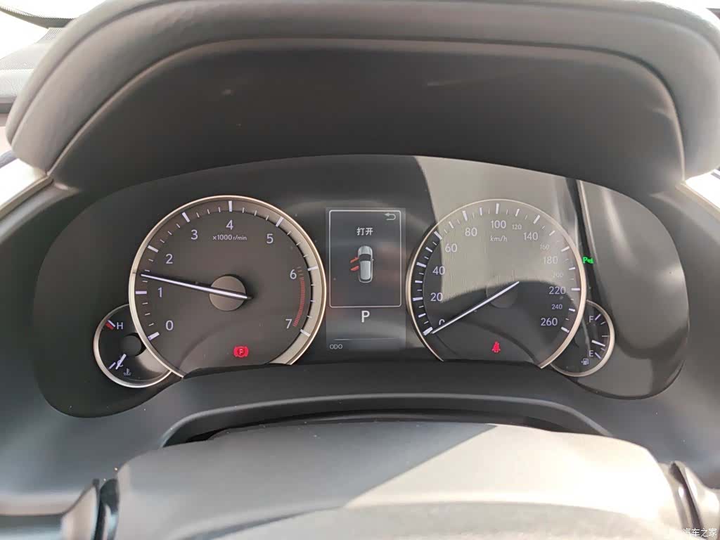Lexus RX, 2017 4