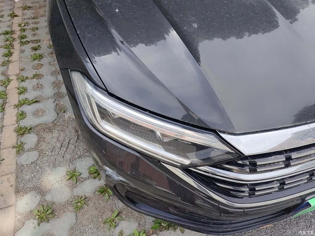 Volkswagen Sagitar, 2023 7