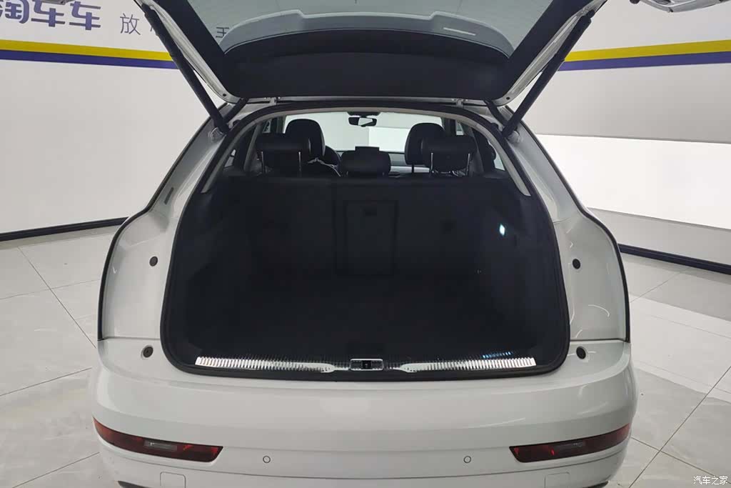 Audi Q3, 2018 4