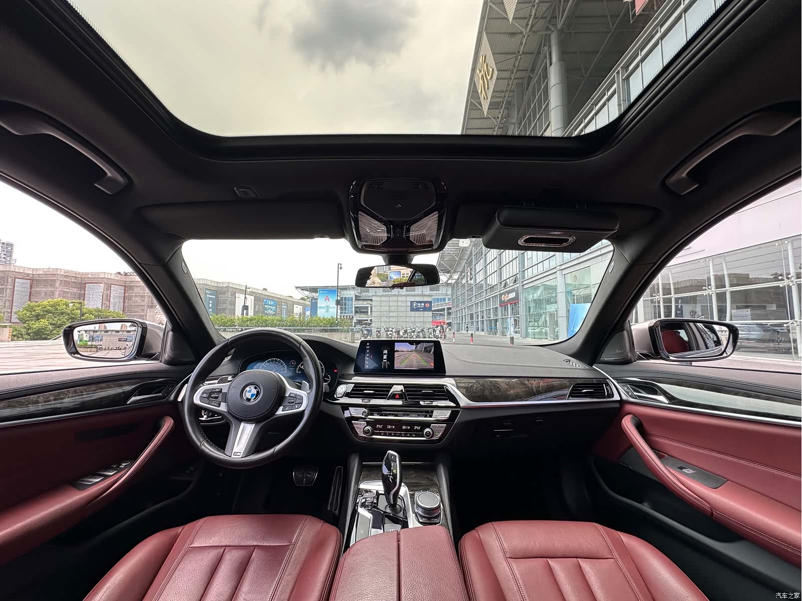 BMW 5 Series, 2019 14
