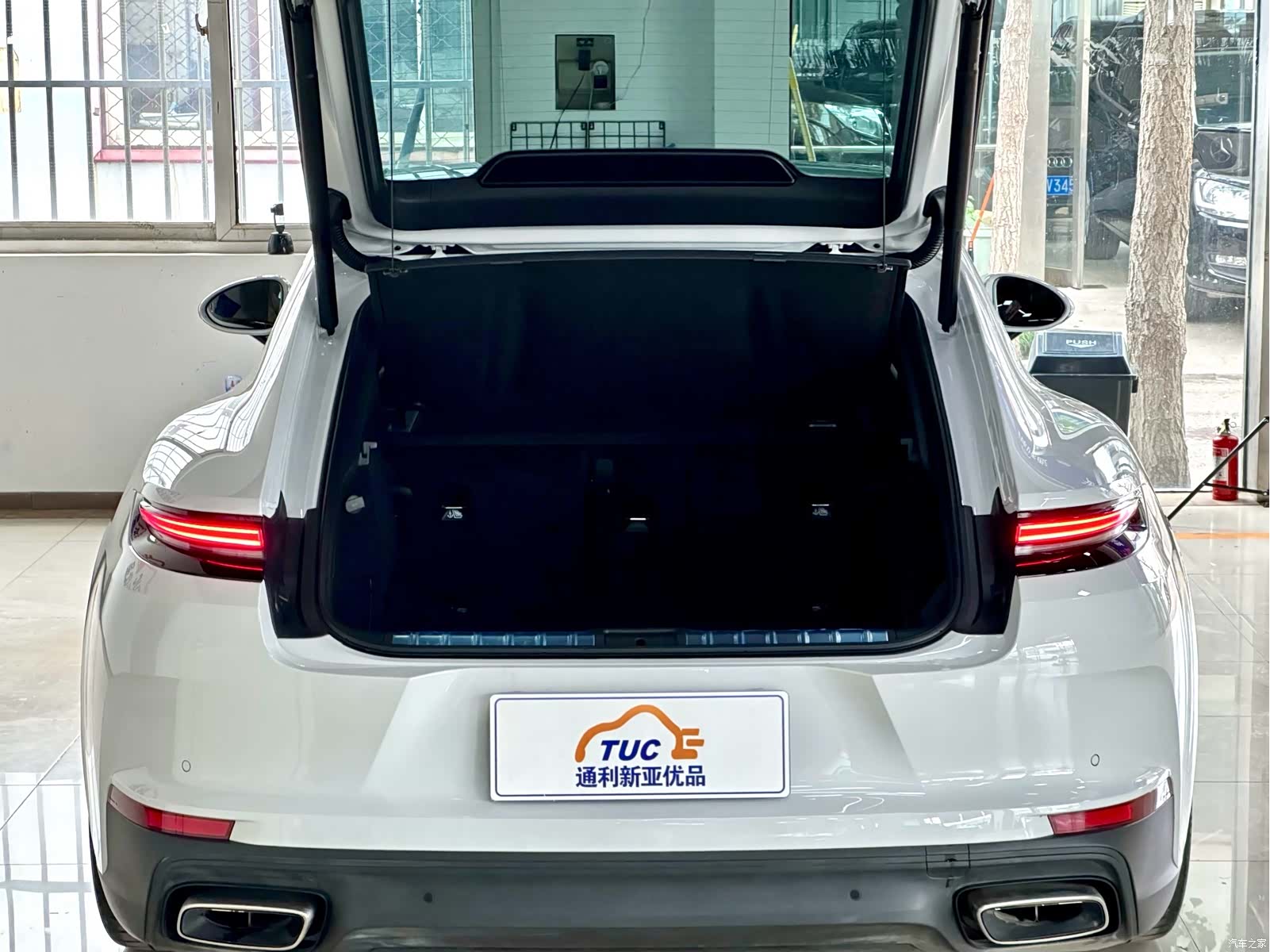 Porsche Panamera, 2025 13