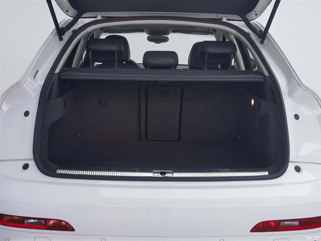 Audi Q3, 2015 16