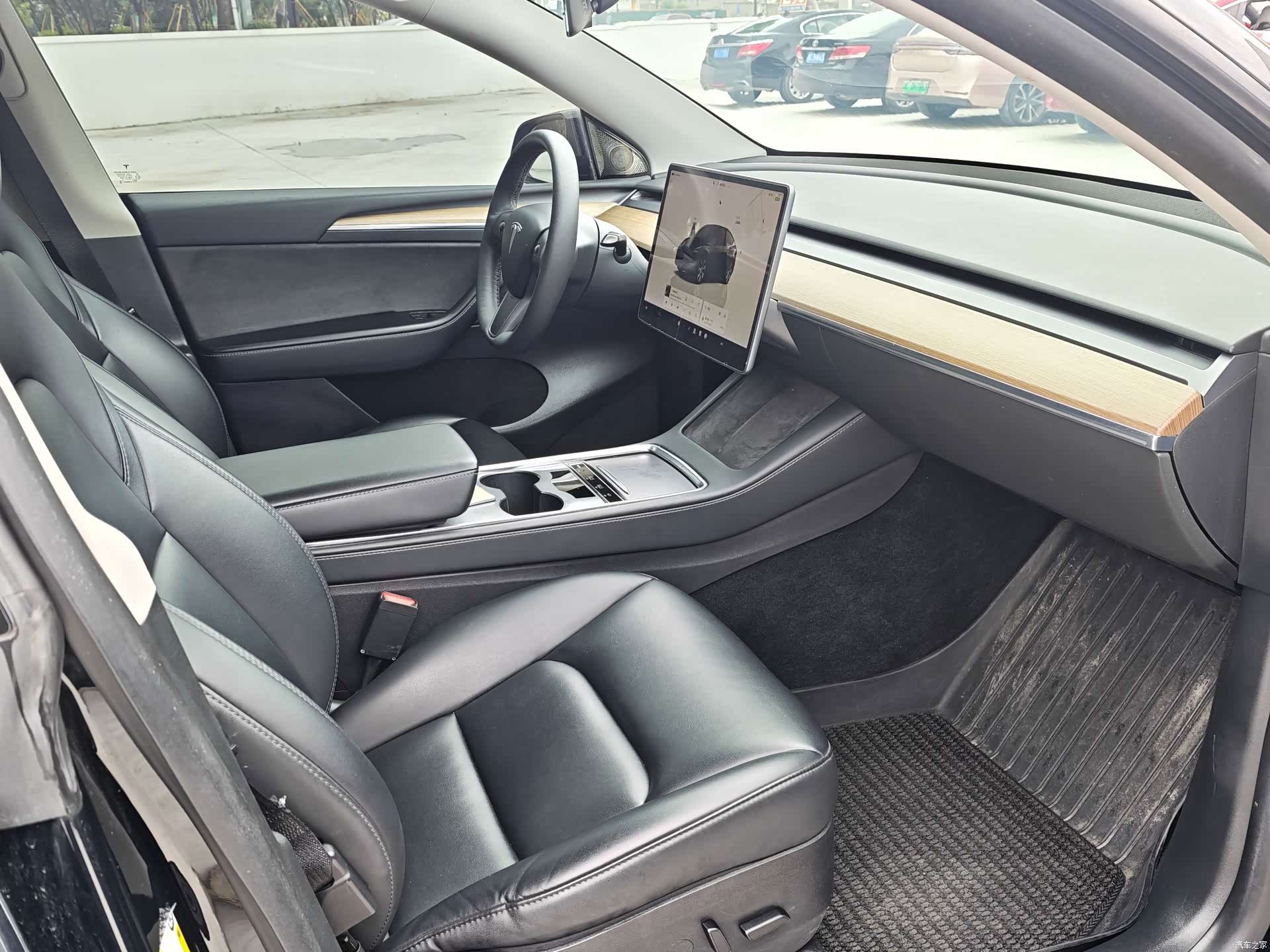 Tesla Model Y, 2022 8