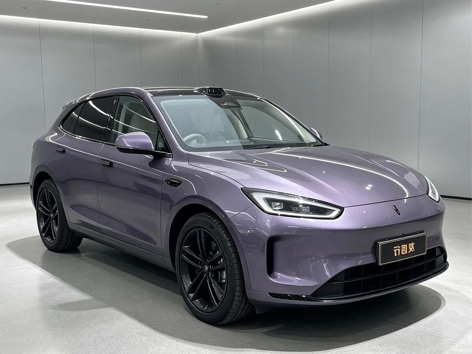 AITO M5, 2025 3