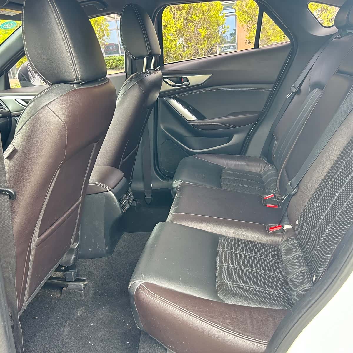 Mazda CX-4, 2017 все фото