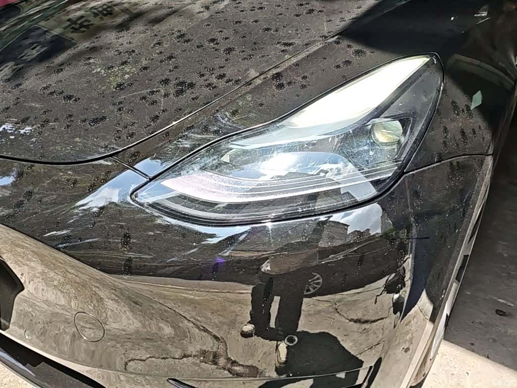 Tesla Model Y, 2022 24