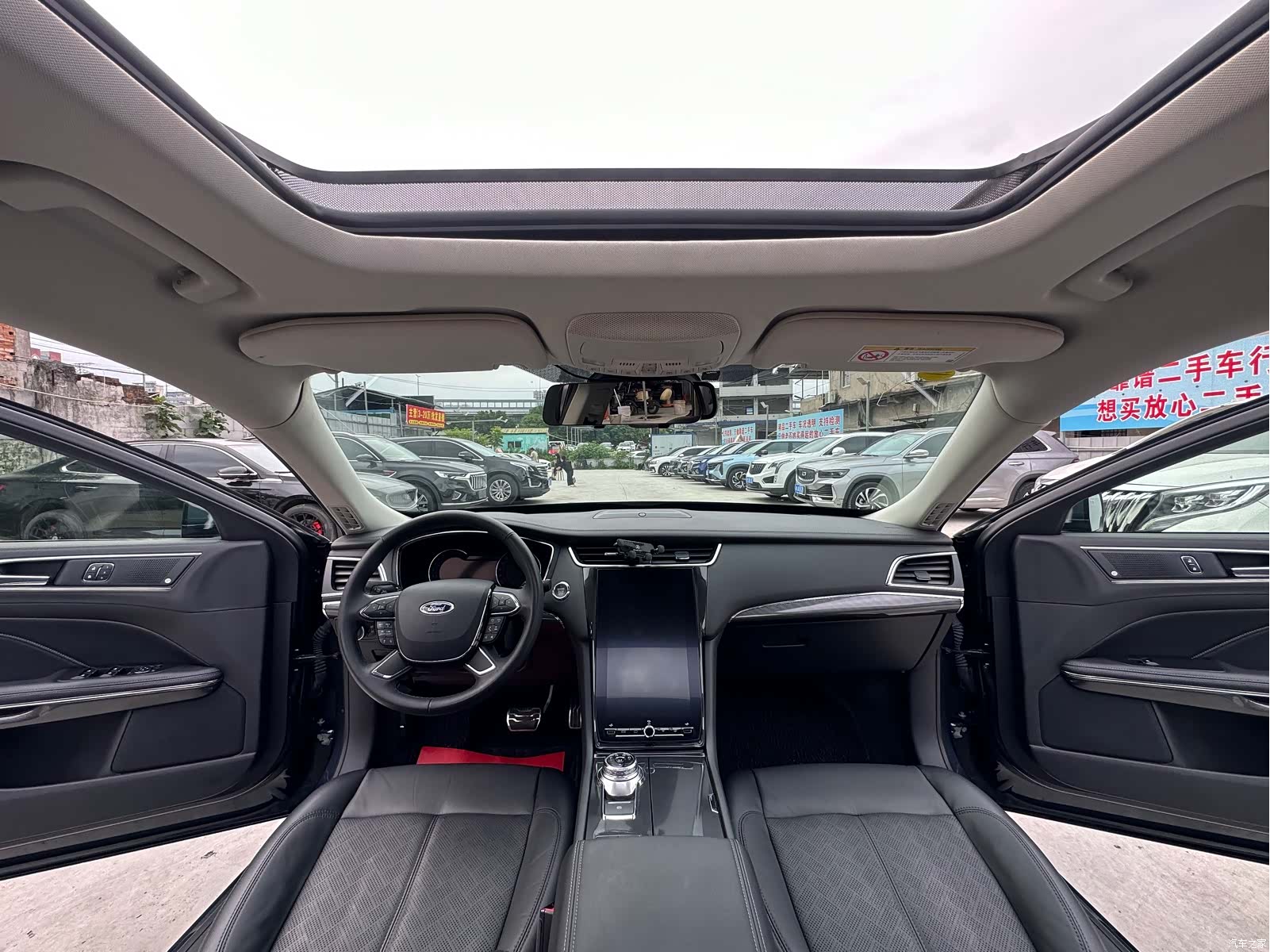 Ford Taurus, 2021 10