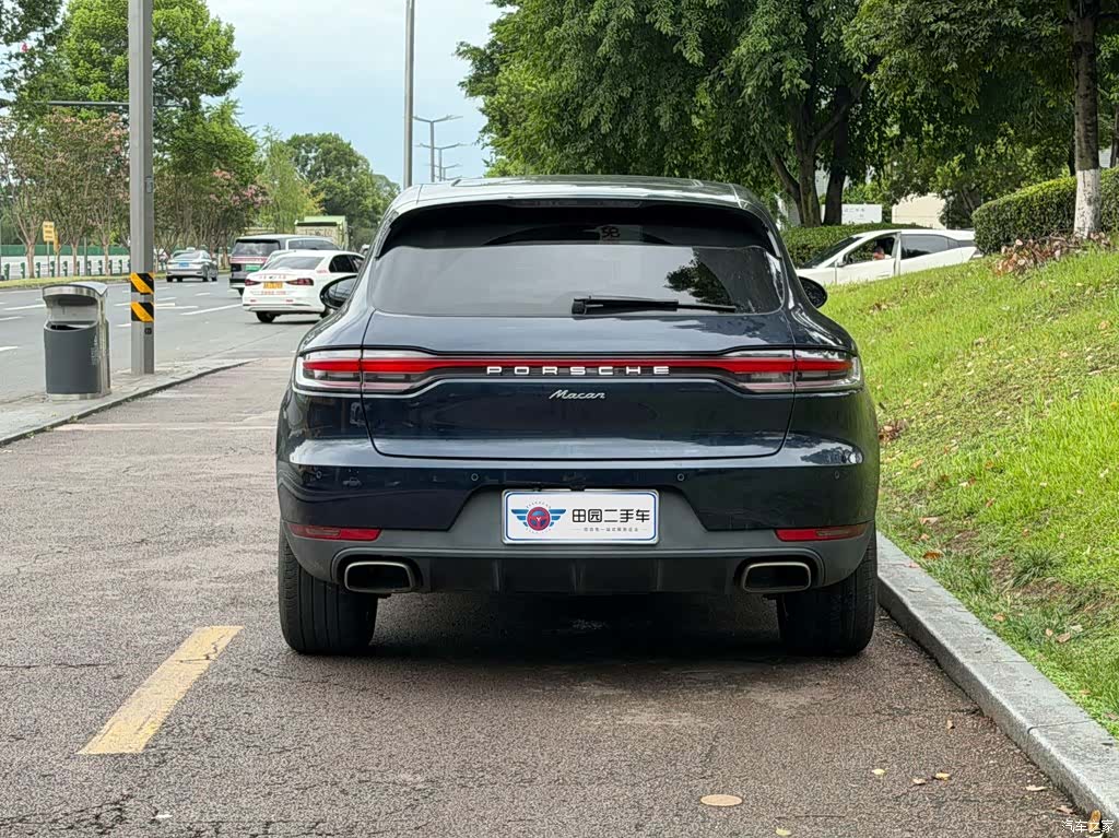 Porsche Macan, 2022 все фото