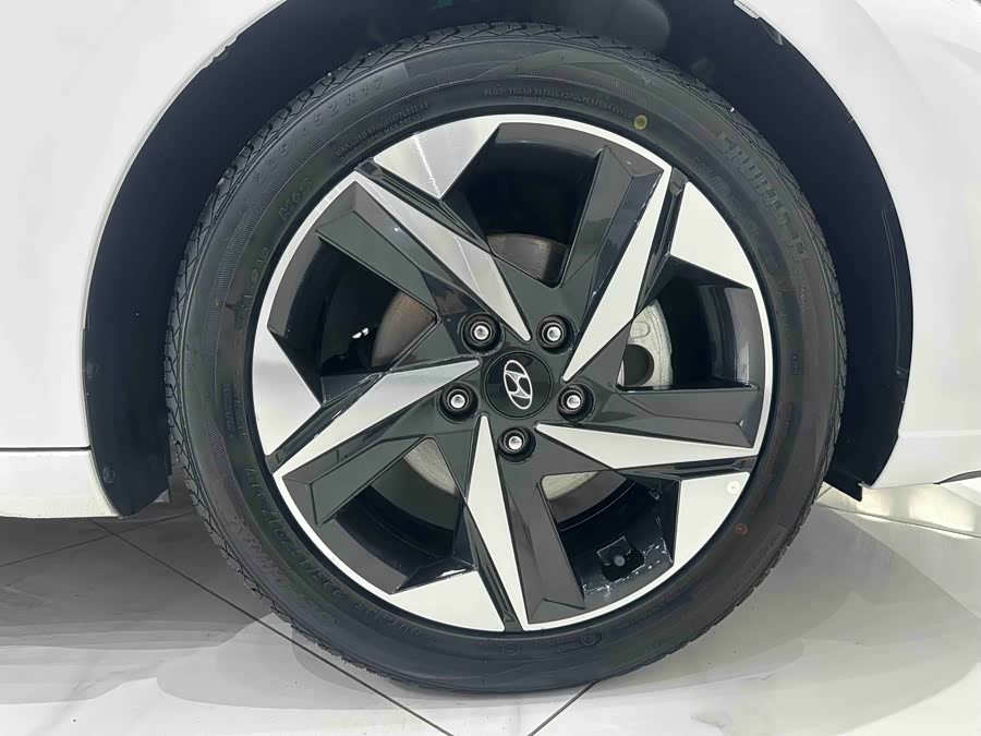 Hyundai Elantra 2022, фото 20