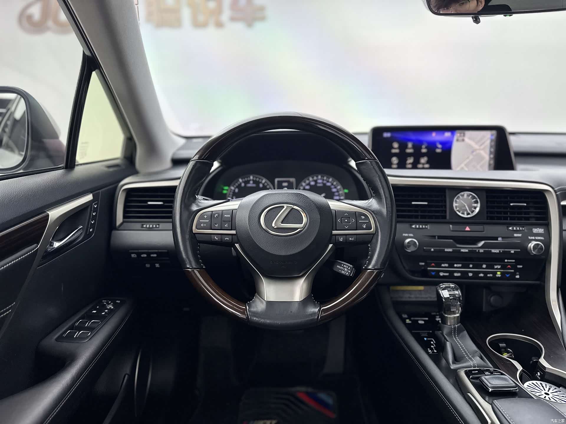 Lexus RX, 2016 8