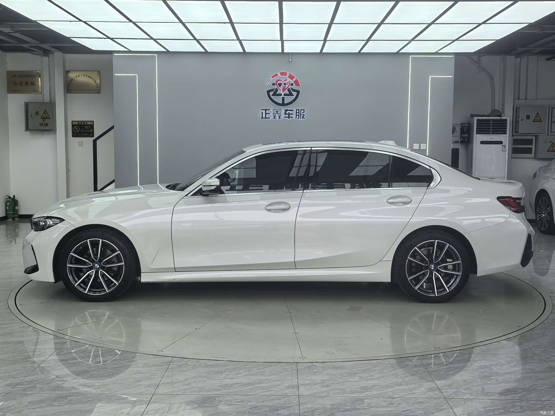 BMW 3 Series, 2024 4