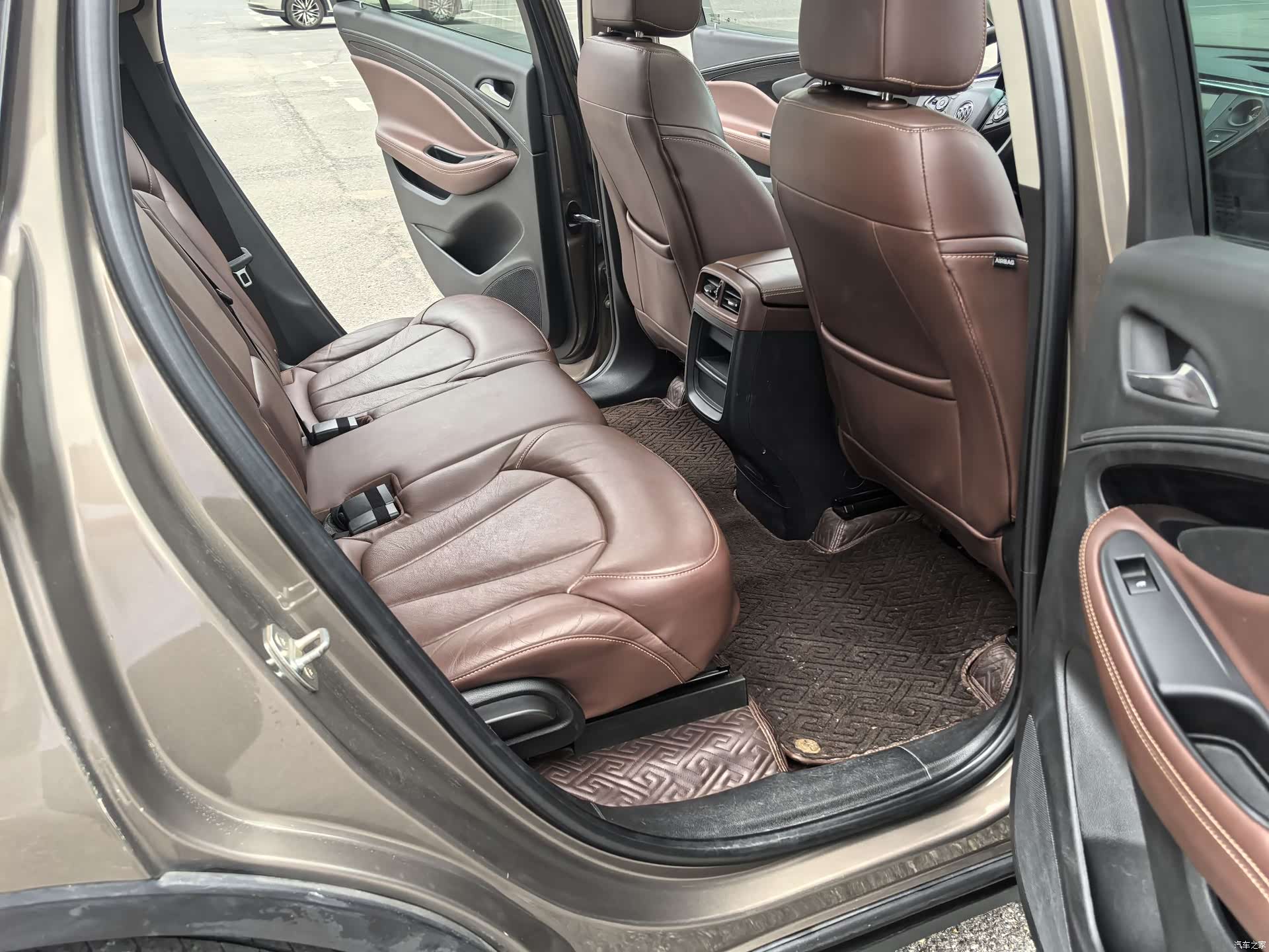 Buick Envision Plus, 2019 19