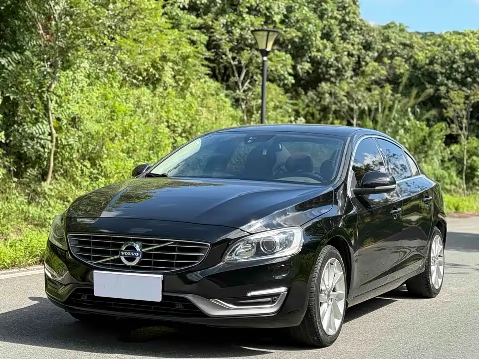 Volvo S60