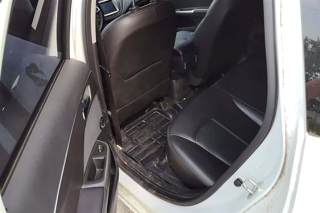 Chevrolet RV, 2016 11