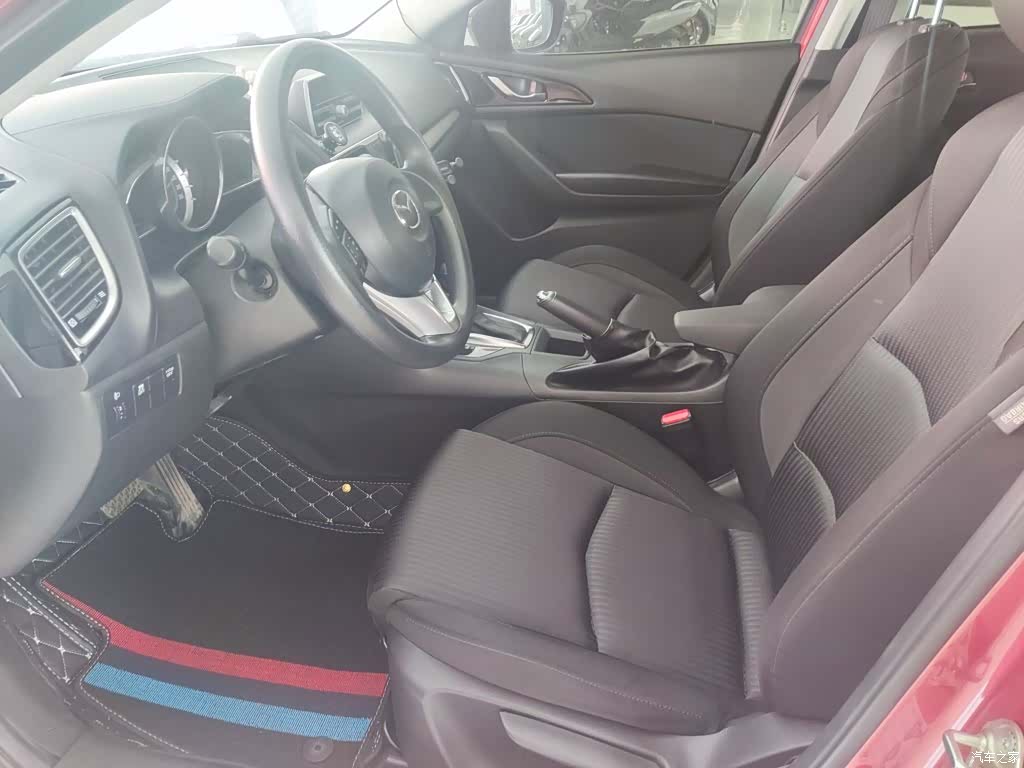 Mazda Mazda3, 2016 13