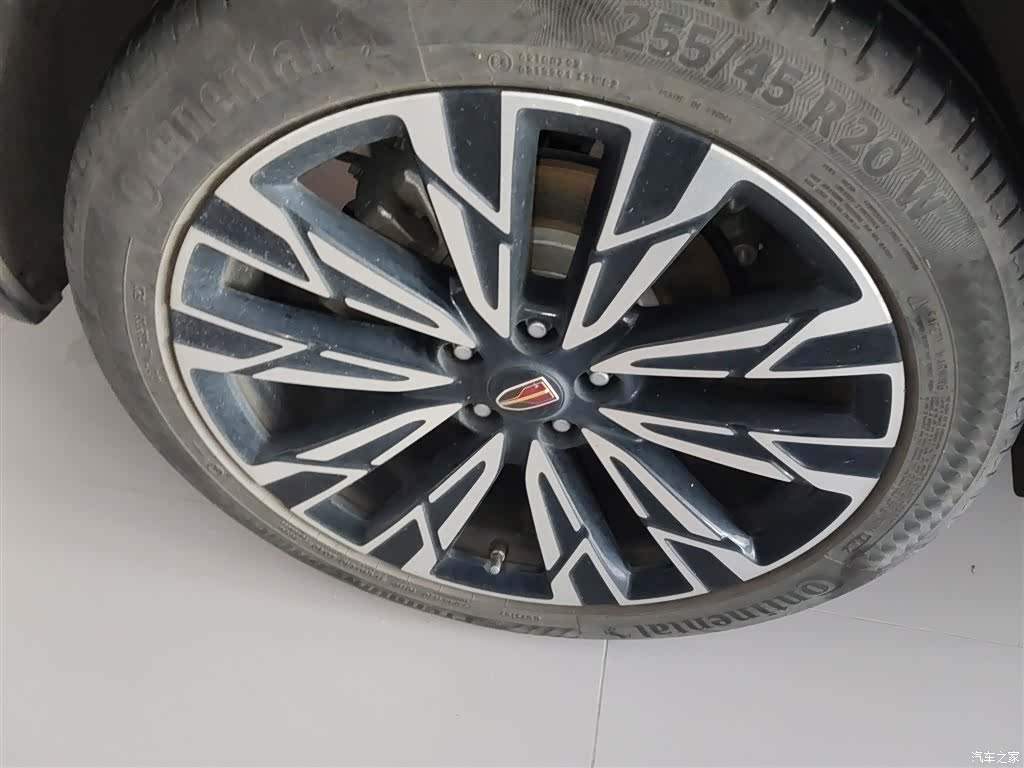 Hongqi HS5, 2023 26
