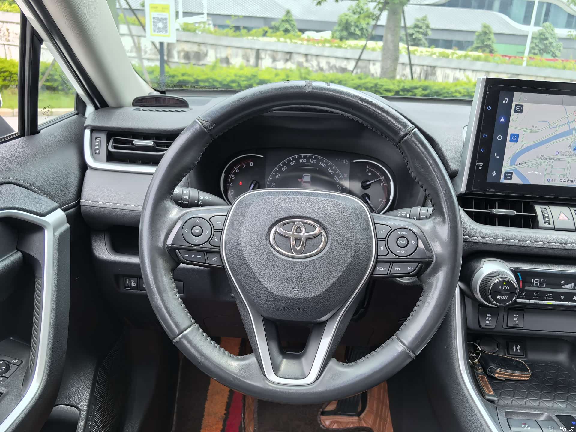 Toyota RAV4, 2021 14