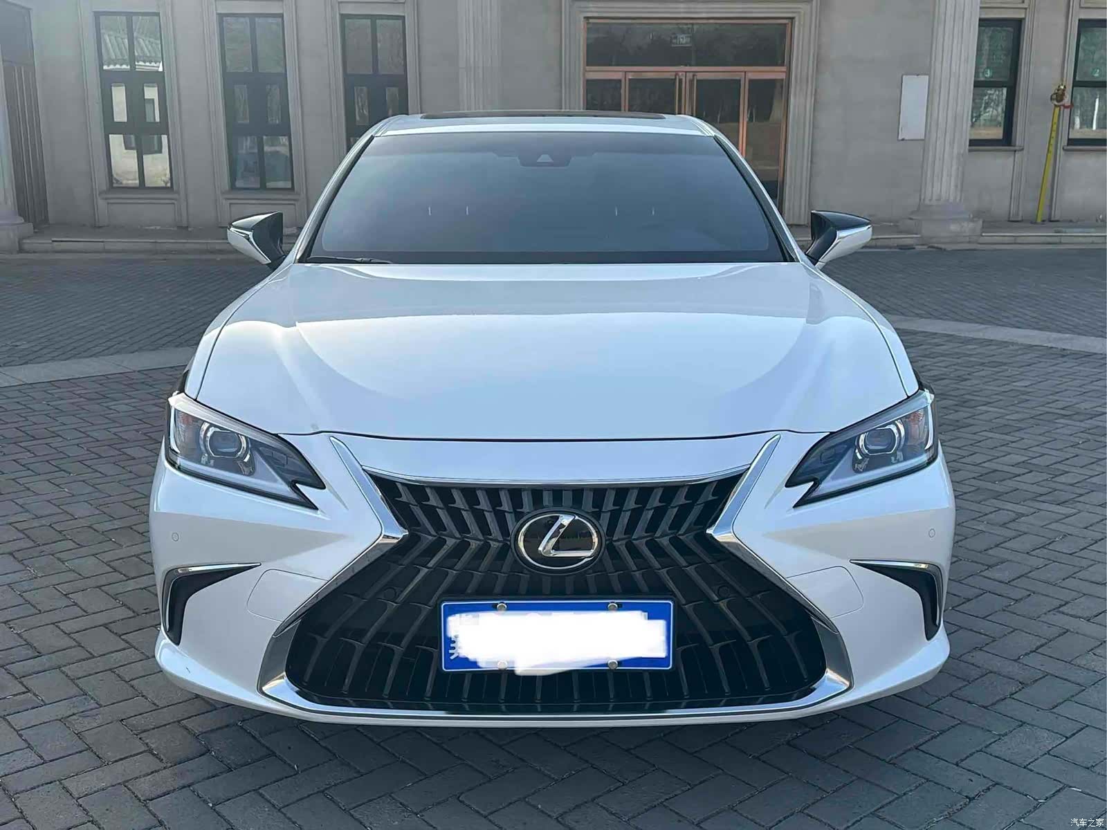 Lexus ES, 2024 2